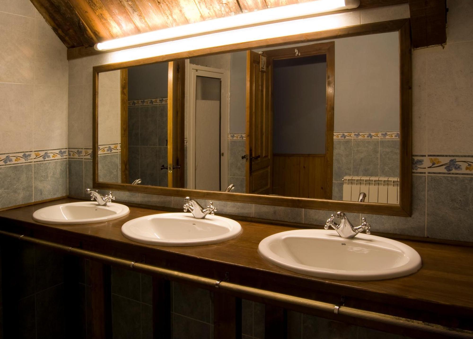 Albergue-Refugio Sargantana Canfranc Habitación foto