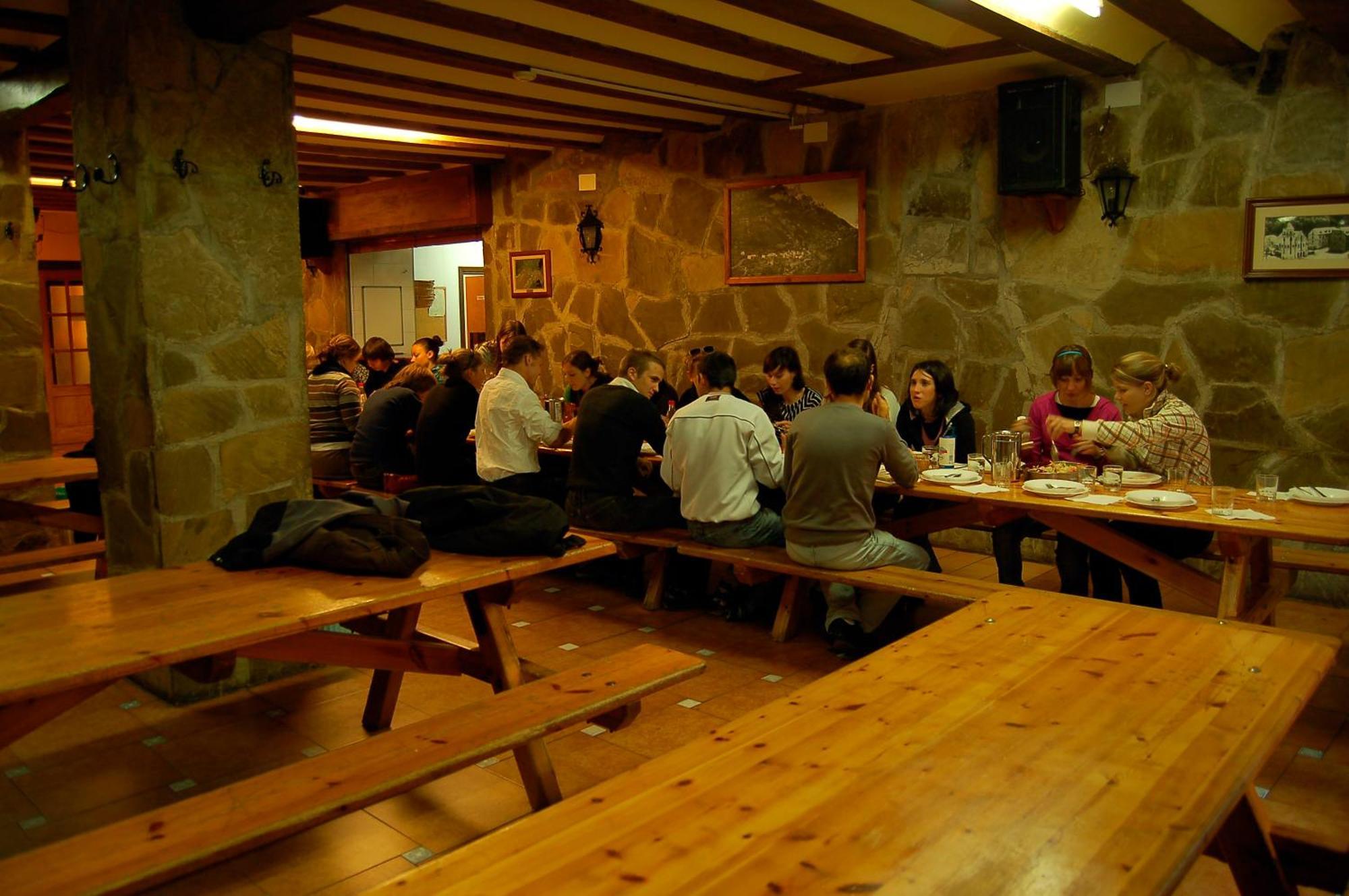 Albergue-Refugio Sargantana Canfranc Exterior foto